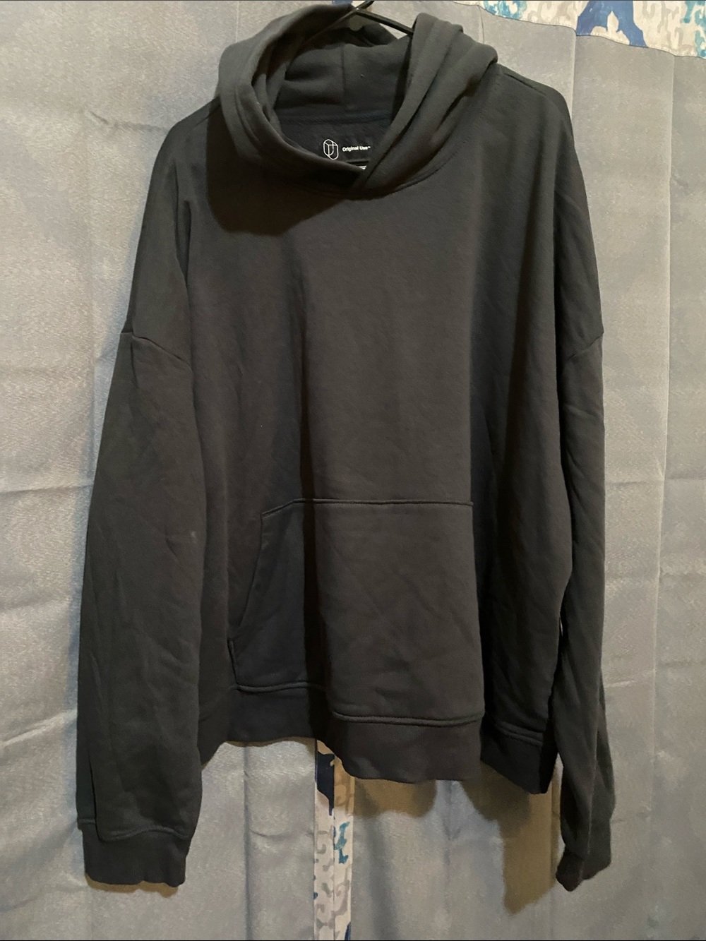 Original Use Black Crewneck Hoodie Sweater